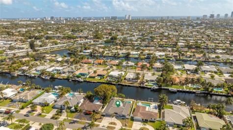 360 SE 5th Avenue Pompano Beach FL 33060