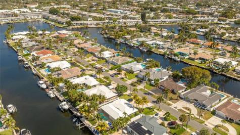 360 SE 5th Avenue Pompano Beach FL 33060