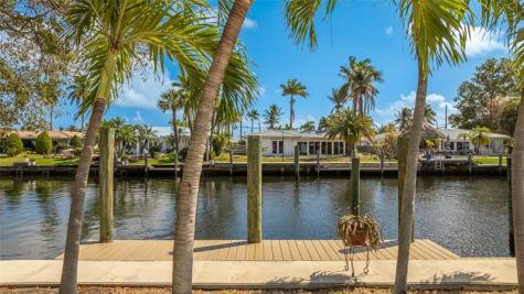 360 SE 5th Avenue Pompano Beach FL 33060