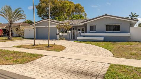360 SE 5th Avenue Pompano Beach FL 33060