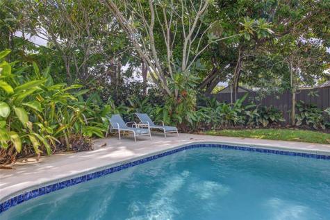 1009 NE 16th Place Fort Lauderdale FL 33305