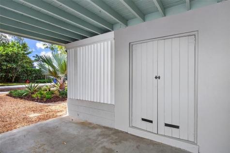 1009 NE 16th Place Fort Lauderdale FL 33305