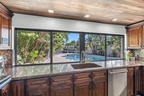2801 NE 48th Court Lighthouse Point FL 33064
