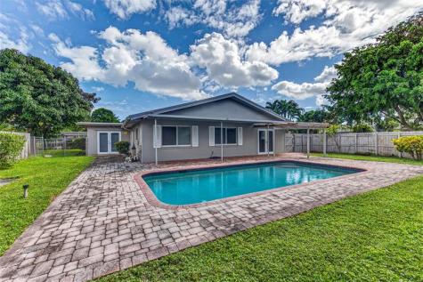 6400 NW 34th Avenue Fort Lauderdale FL 33309