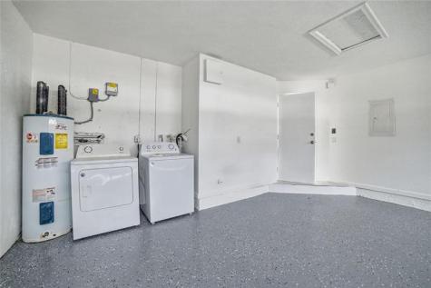 711 NW 182nd Way Pembroke Pines FL 33029