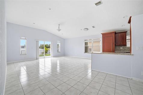 711 NW 182nd Way Pembroke Pines FL 33029
