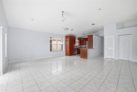 711 NW 182nd Way Pembroke Pines FL 33029
