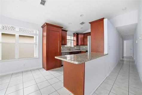 711 NW 182nd Way Pembroke Pines FL 33029