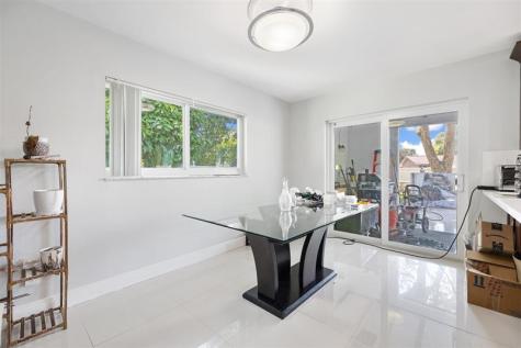9902 NW 20th Street Coral Springs FL 33071