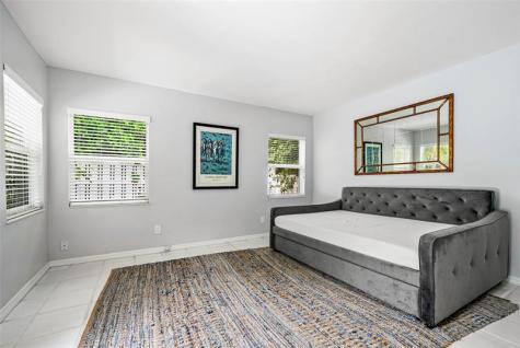 1109 SE 11th Court Fort Lauderdale FL 33316