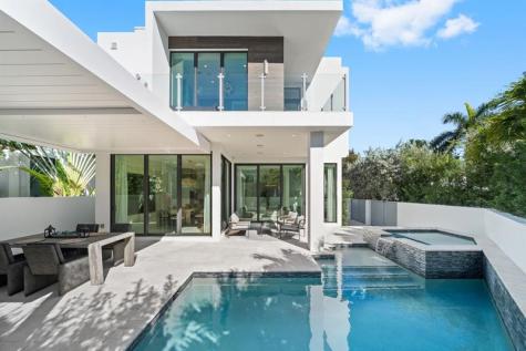 1111 SE 9th Avenue Fort Lauderdale FL 33316