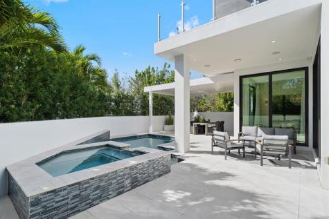 1111 SE 9th Avenue Fort Lauderdale FL 33316