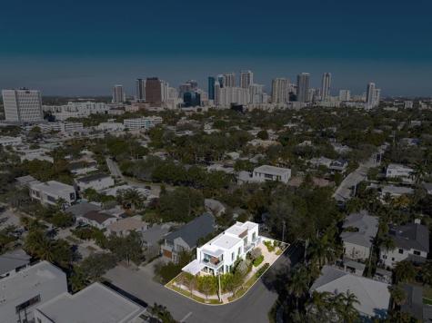 1111 SE 9th Avenue Fort Lauderdale FL 33316