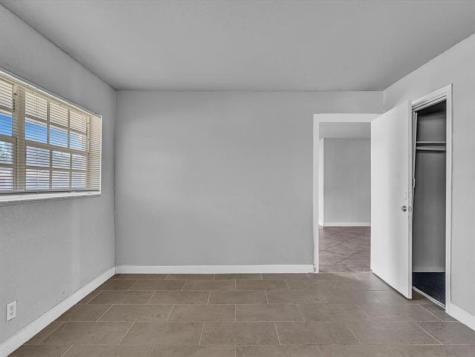 1485 NW 32nd Avenue Lauderhill FL 33311