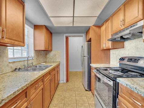 1485 NW 32nd Avenue Lauderhill FL 33311