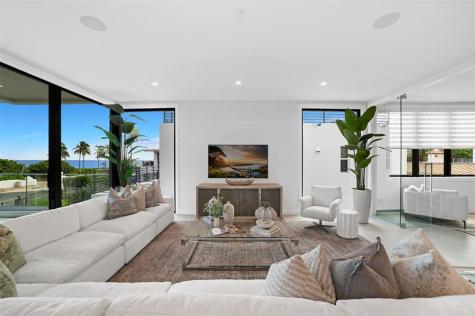 1813 N Fort Lauderdale Beach Boulevard Fort Lauderdale FL 33305