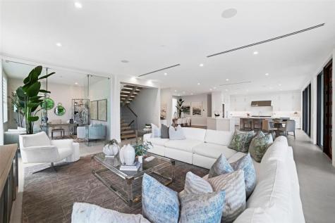 1813 N Fort Lauderdale Beach Boulevard Fort Lauderdale FL 33305
