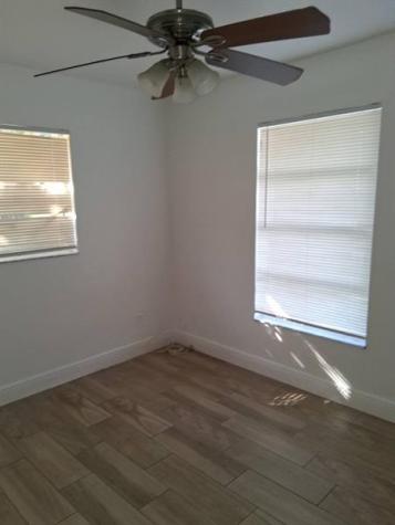 1958 Knight Street Fort Myers FL 33916-