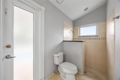 5302 NW 64th Way Coral Springs FL 33067