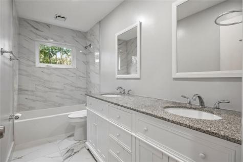 5302 NW 64th Way Coral Springs FL 33067
