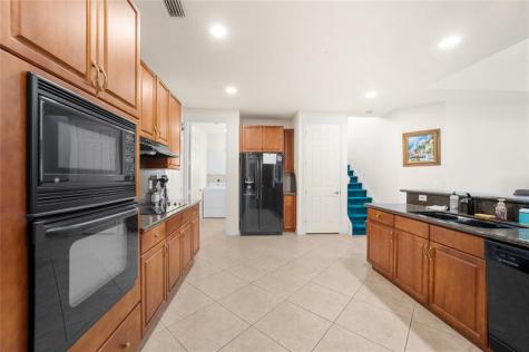 5804 NW 88th Manor Parkland FL 33067