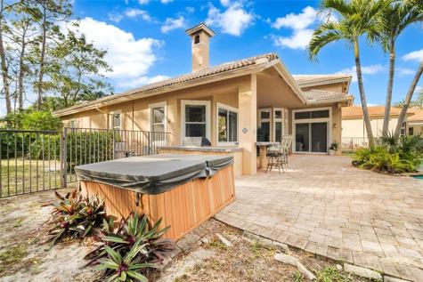5804 NW 88th Manor Parkland FL 33067