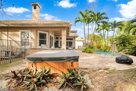 5804 NW 88th Manor Parkland FL 33067