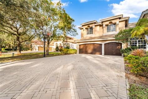 5804 NW 88th Manor Parkland FL 33067