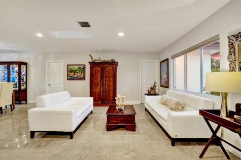 2805 NE 29th Street Fort Lauderdale FL 33306