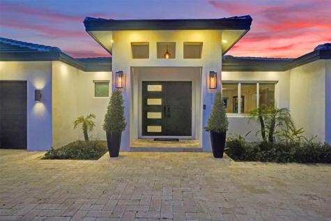 2805 NE 29th Street Fort Lauderdale FL 33306