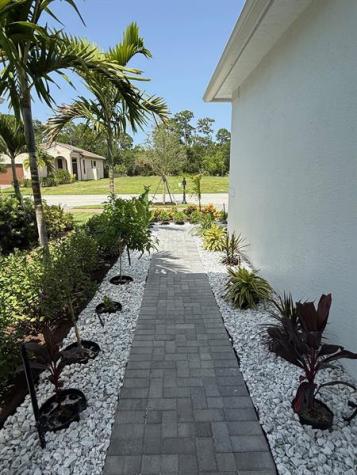 187 SE Via Sangro Port St Lucie FL 34952