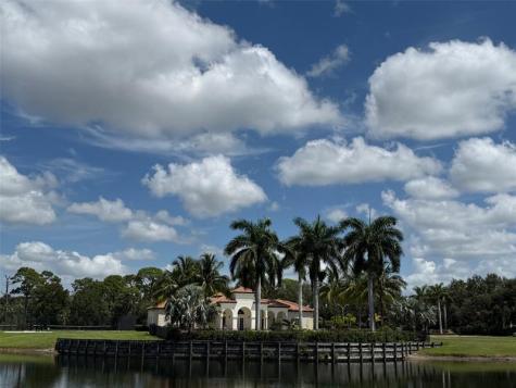 187 SE Via Sangro Port St Lucie FL 34952