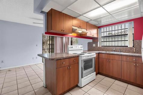 602 SW 99th Place Miami FL 33174