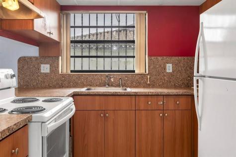 602 SW 99th Place Miami FL 33174