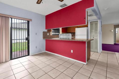 602 SW 99th Place Miami FL 33174