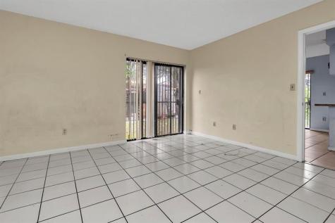 602 SW 99th Place Miami FL 33174