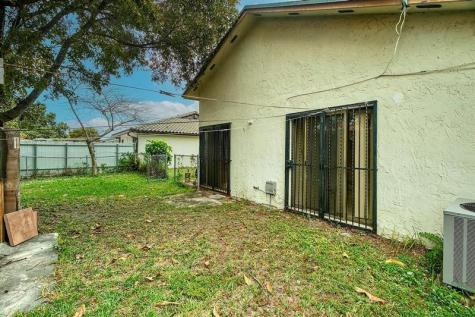 602 SW 99th Place Miami FL 33174