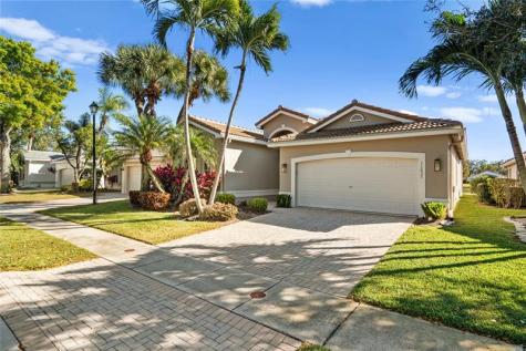 11637 Castellon Court Boynton Beach FL 33437