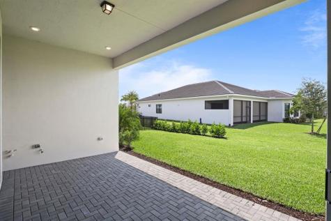 5303 Saint Armands Way Westlake FL 33470