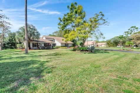 5440 NW 77th Terrace Coral Springs FL 33067