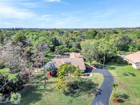 5440 NW 77th Terrace Coral Springs FL 33067