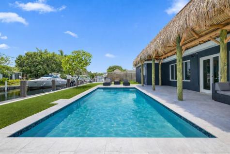 1830 SW 23rd Avenue Fort Lauderdale FL 33312