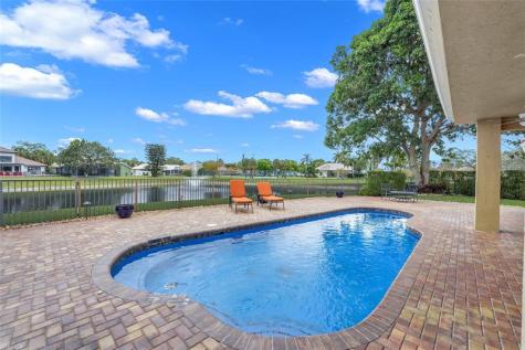 22280 Tupelo Place Boca Raton FL 33428