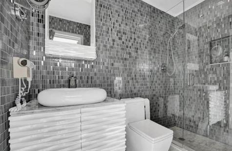 2830 NE 55th Street Fort Lauderdale FL 33308