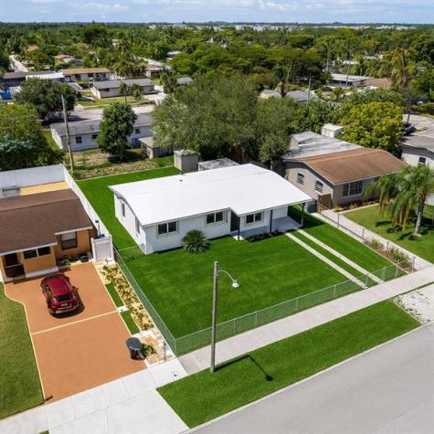 529 SW 22nd Avenue Fort Lauderdale FL 33312