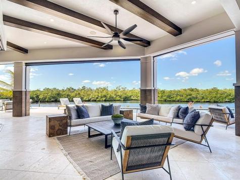 14201 Bay Drive Fort Myers FL 33919