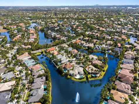 661 Cardinal Street Plantation FL 33324