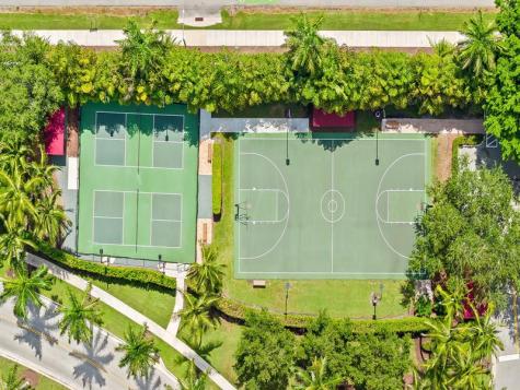 661 Cardinal Street Plantation FL 33324
