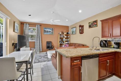 226 NW 75th Way Plantation FL 33317