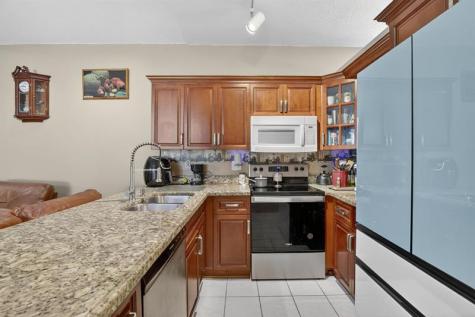 226 NW 75th Way Plantation FL 33317